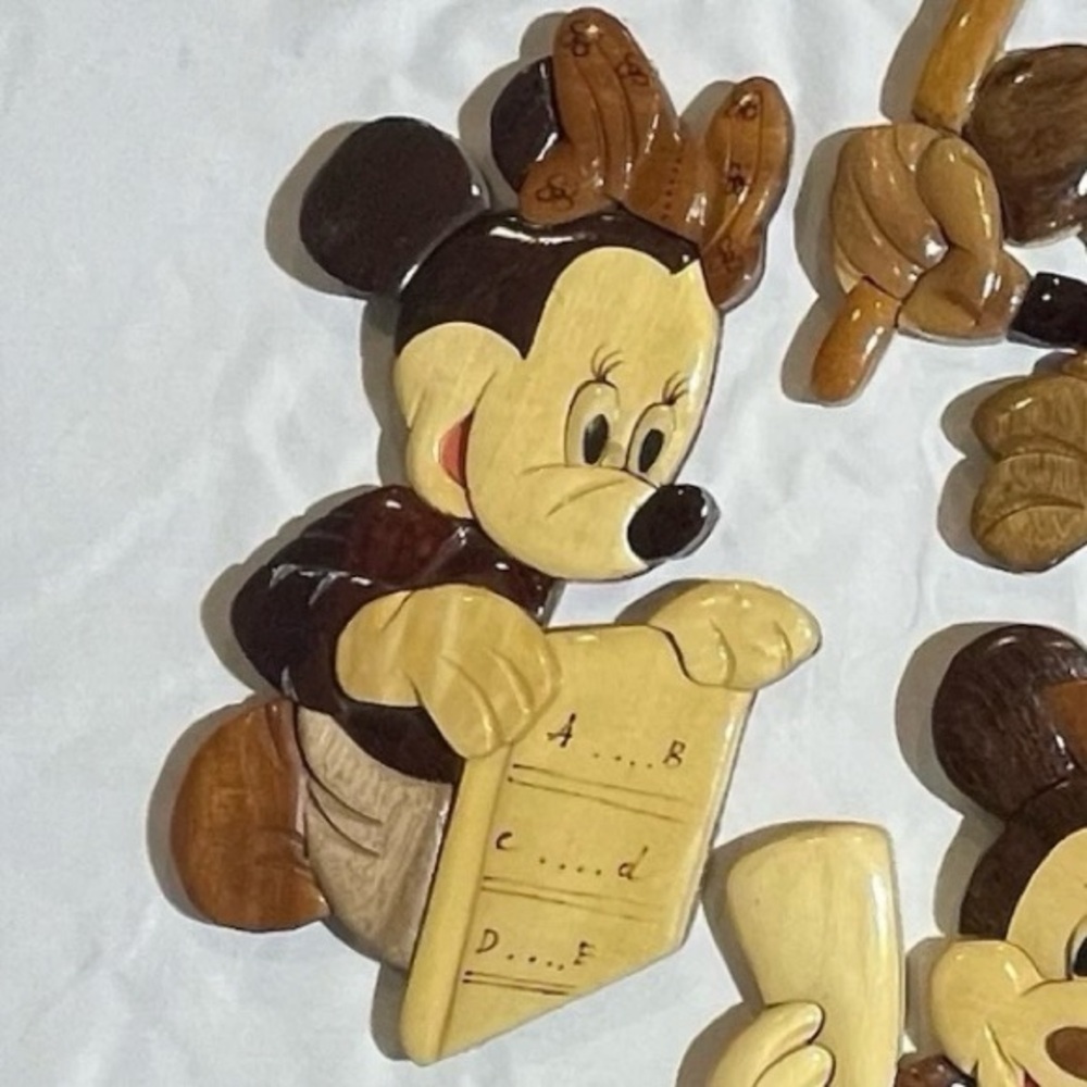 Vintage Disney Minnie Mouse Wood Intarsia Wall Hanging 3D Carved Plaque 70s/80s
